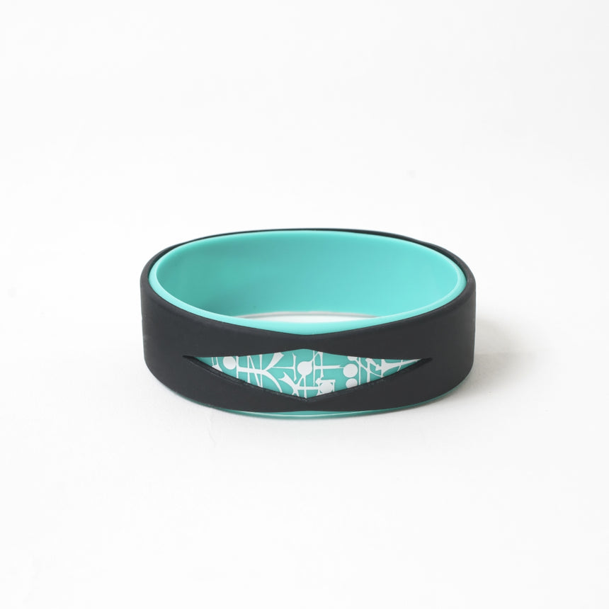 累 RUBBER BAND - 美辞学