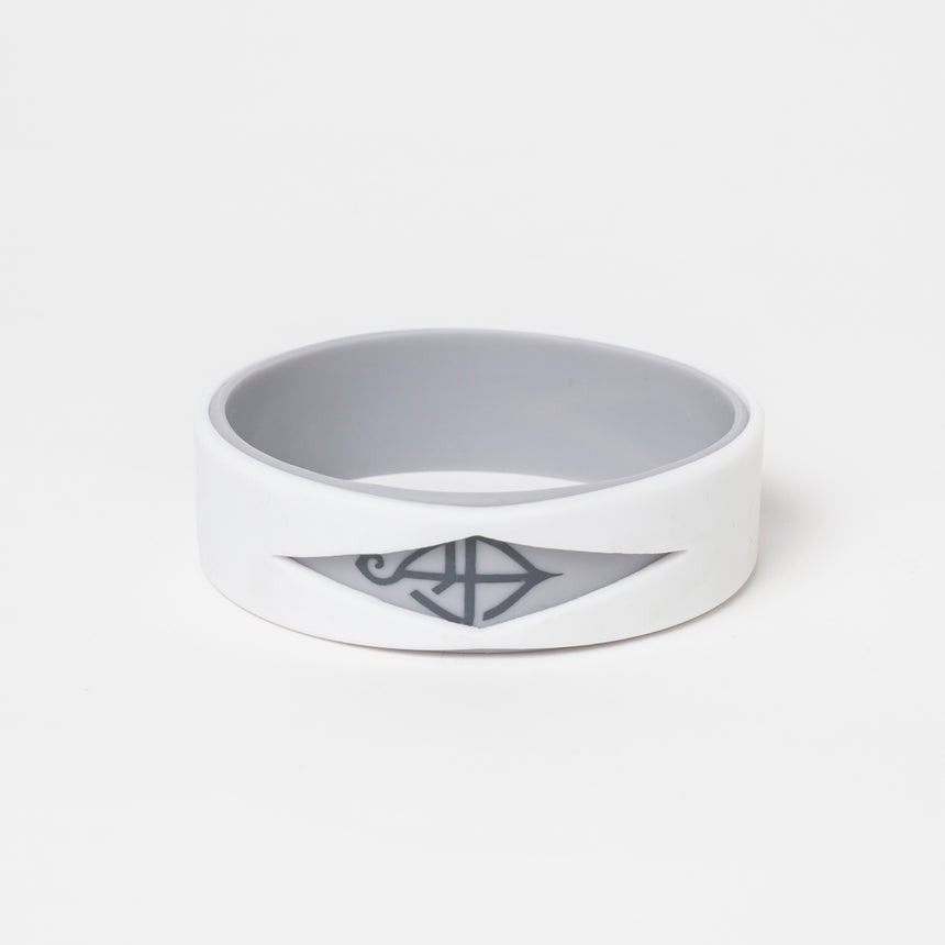 累 RUBBER BAND
